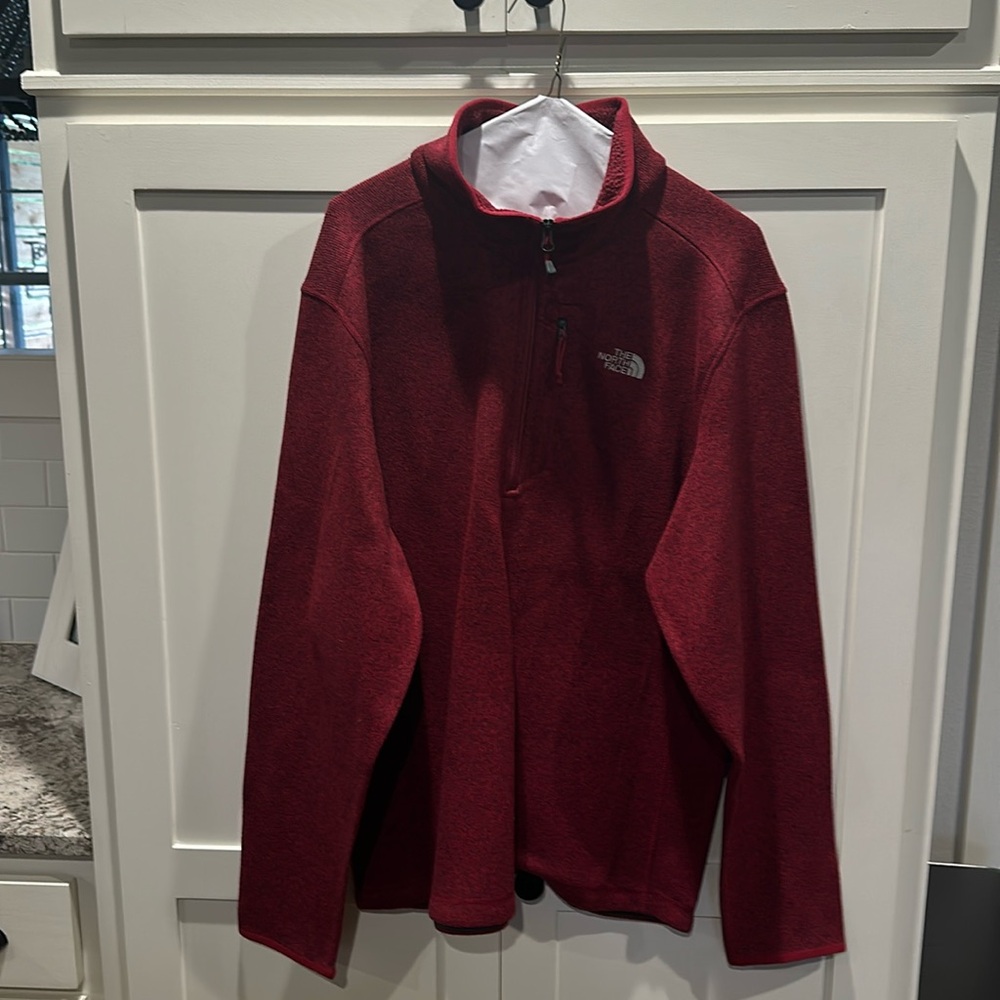 North face 1/4 zip